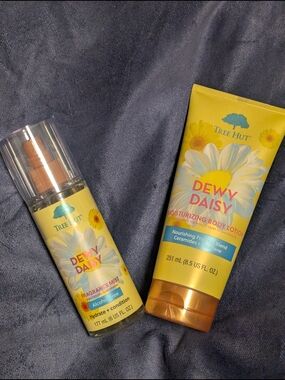 Tree Hut Dewy Daisy Moisturizing Body Lotion & Mist (Full Size, Brand New)